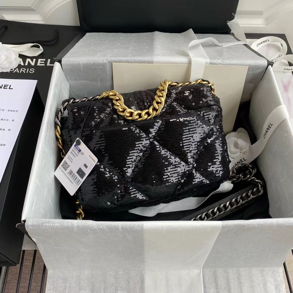 chanel-19-flap-bag-8 Crossbody