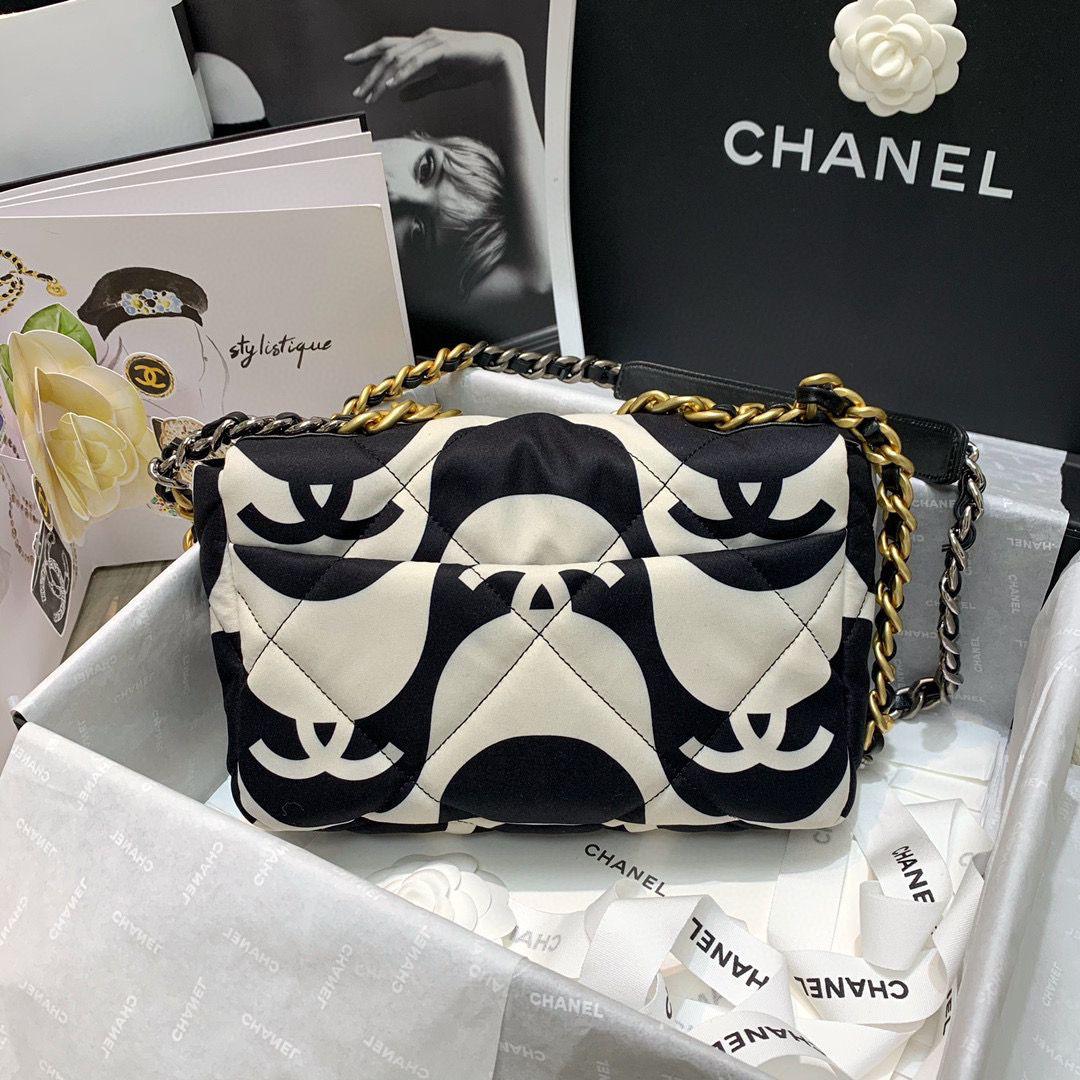 chanel-19-flap-bag-medium-black-ecru Shoulder