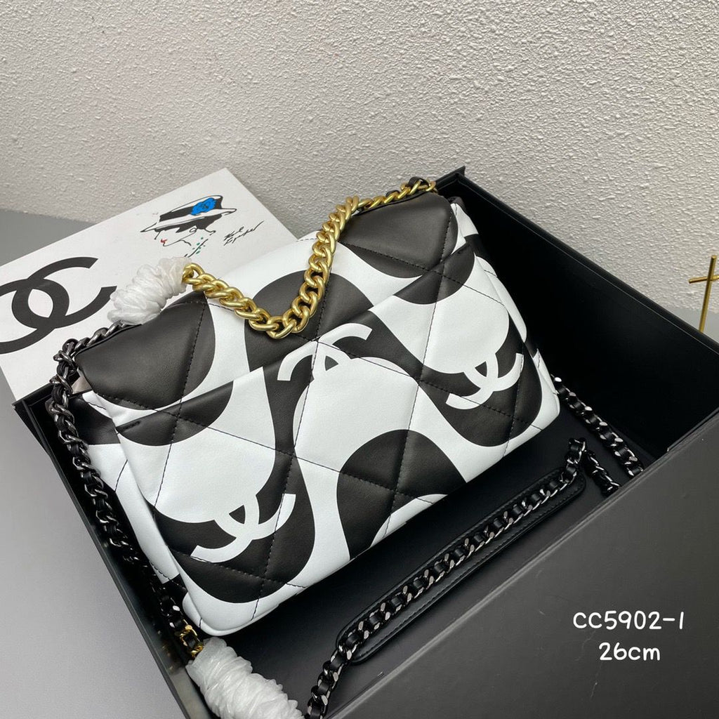 chanel-19-fanric-printed-flap-bag-medium Shoulder