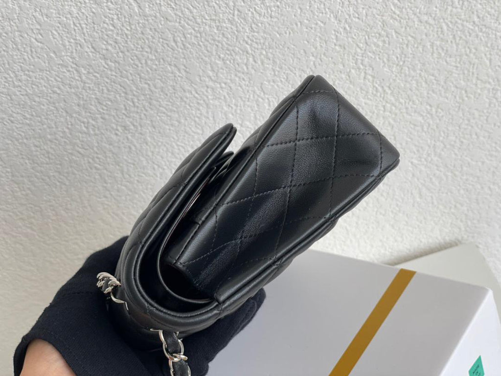 chanel-timeless-classic-flap-bag-lambskin Crossbody
