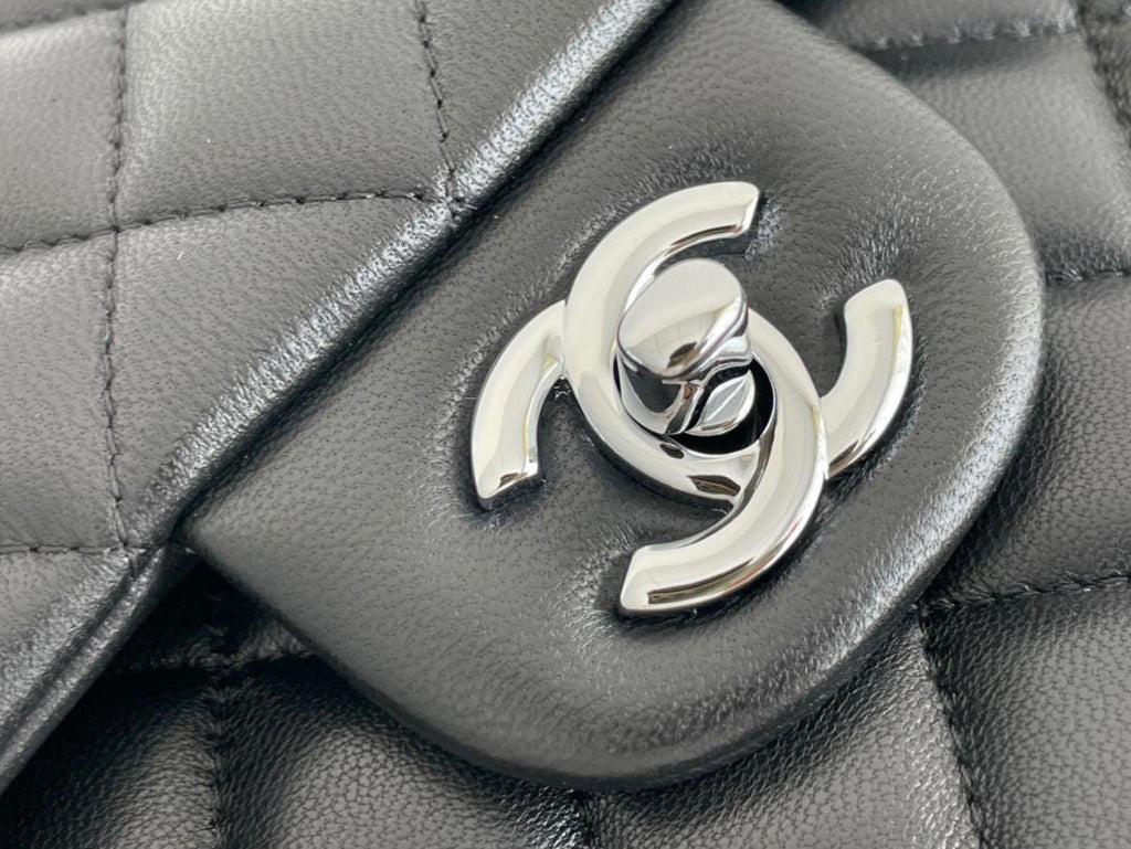 chanel-timeless-classic-flap-bag-lambskin Crossbody