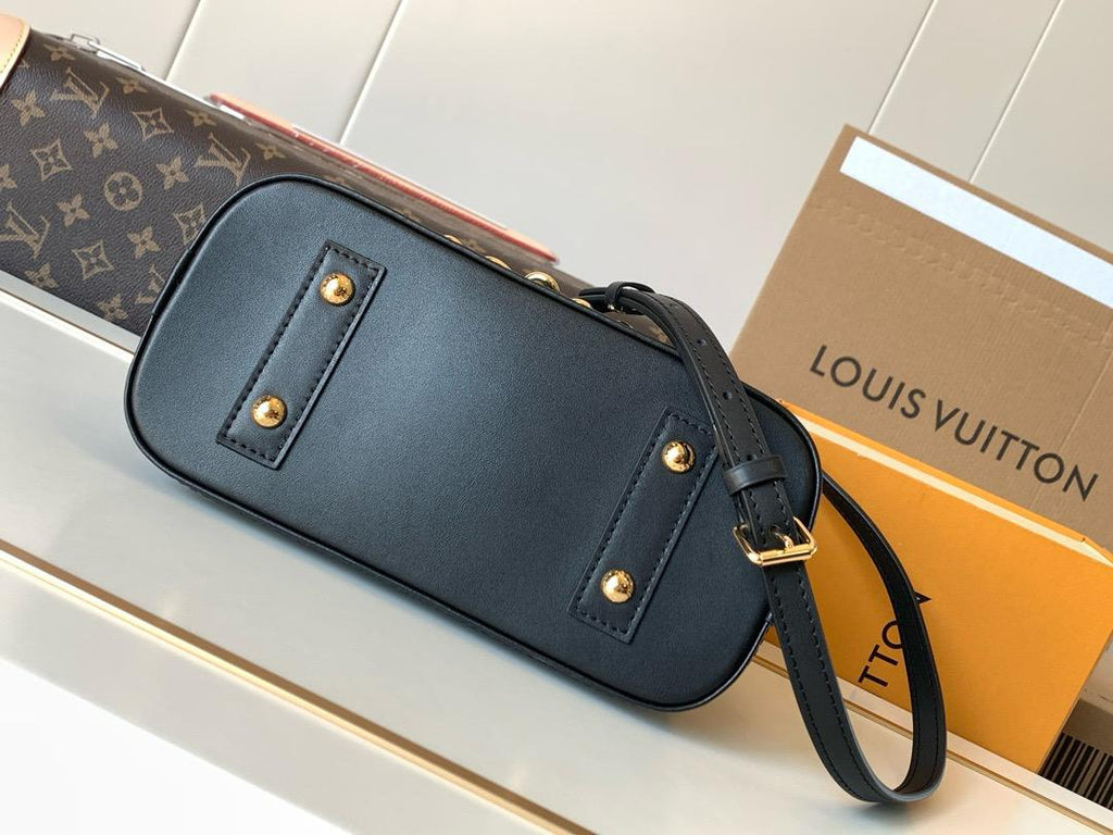 louis-vuitton-alma-bb Handle