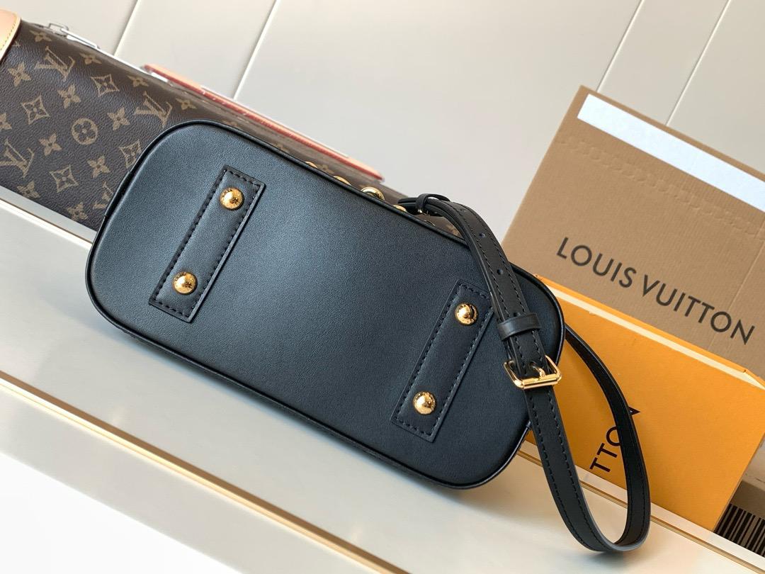 louis-vuitton-alma-bb Handle