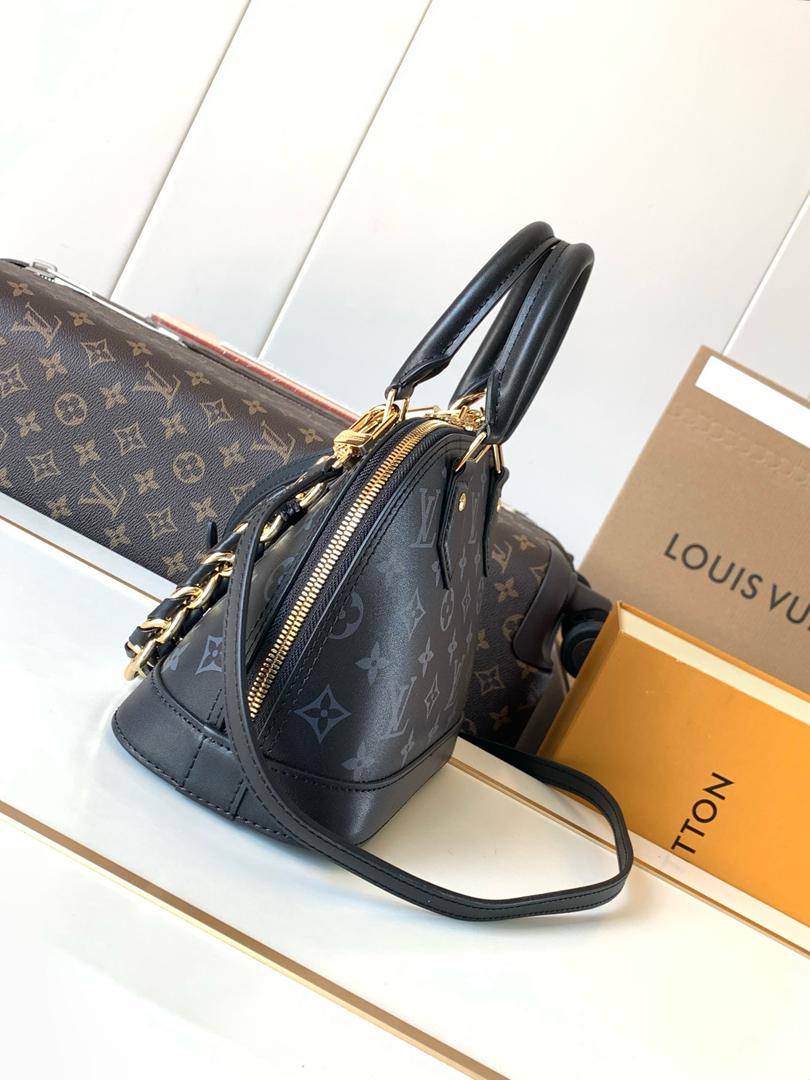 louis-vuitton-alma-bb Handle