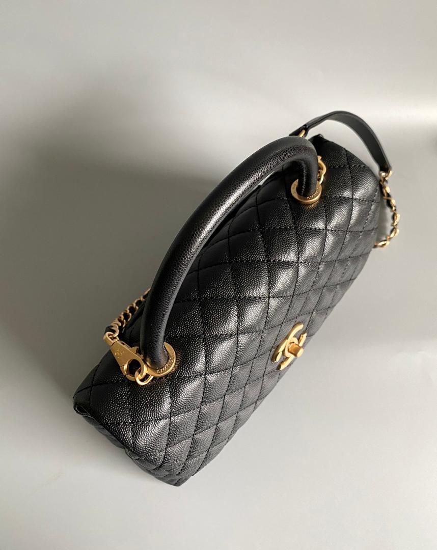 chanel-medium-flap-bag-black-with-coco-handle Shoulder