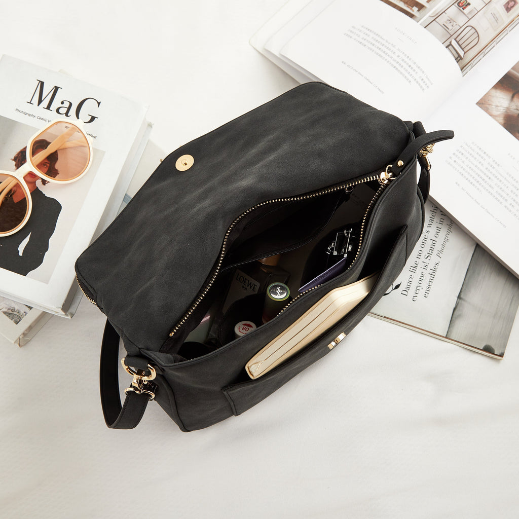 the-emila Crossbody