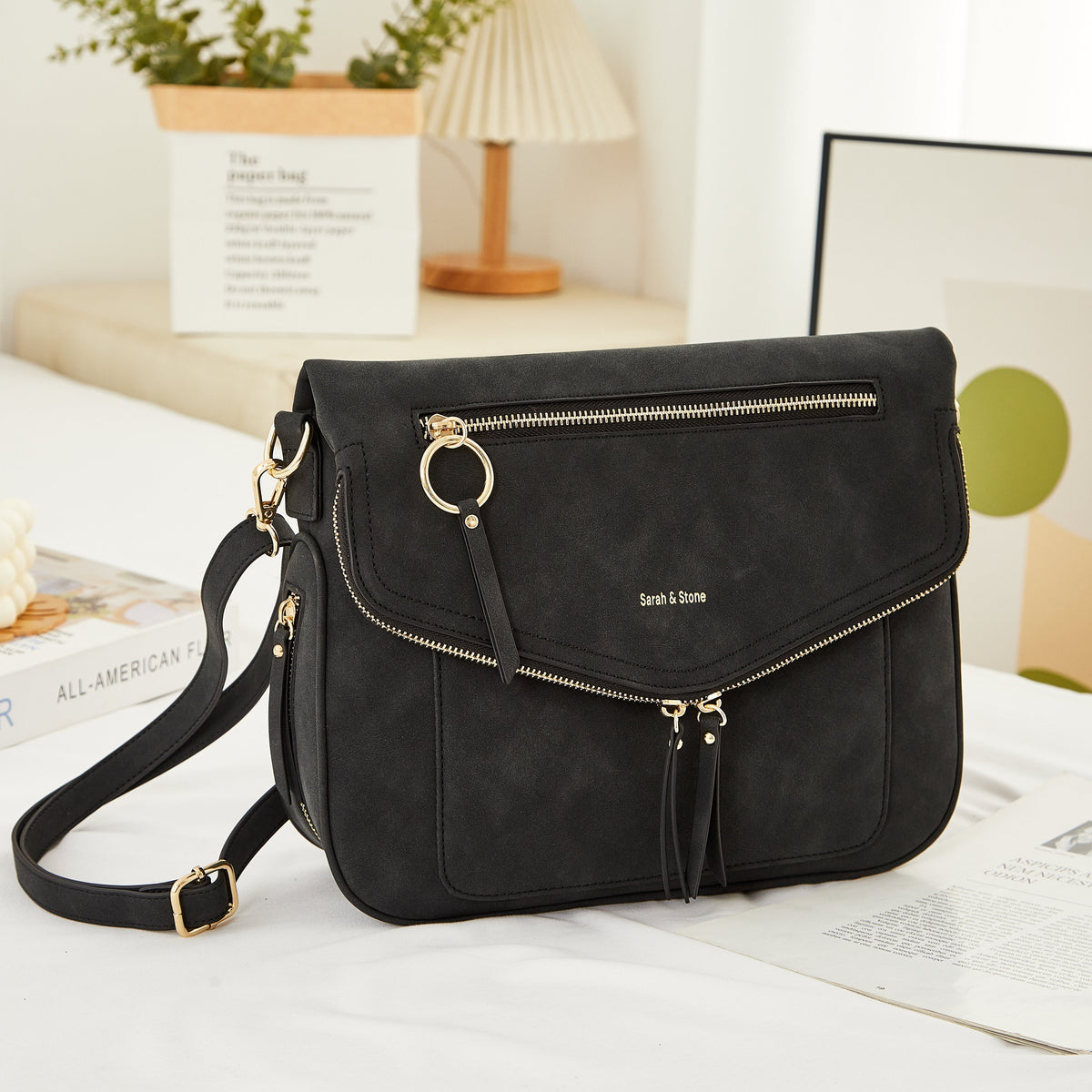 the-emila Crossbody