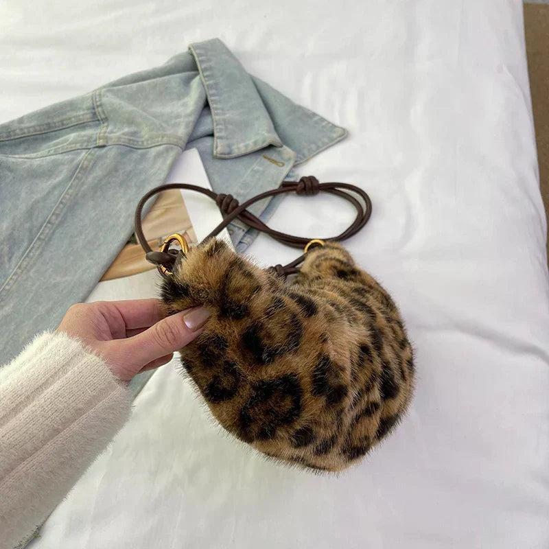 the-blaze Crossbody