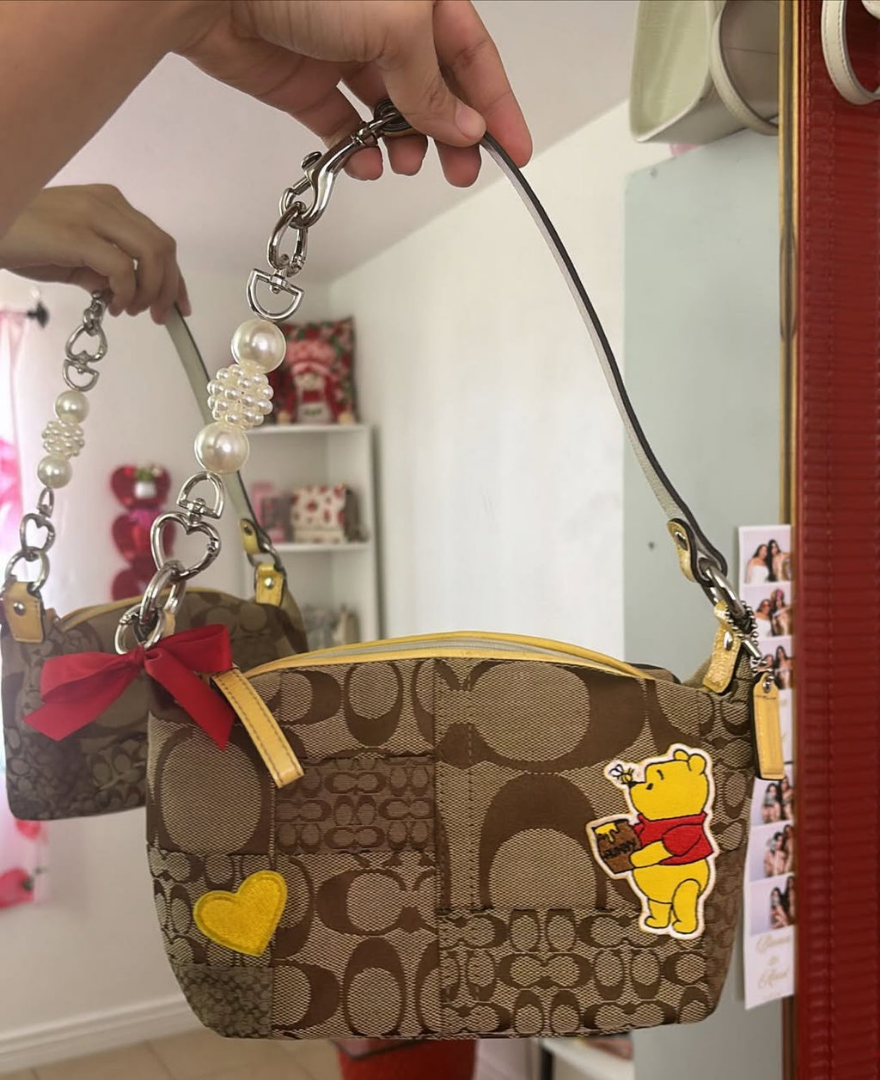 vintage-coach-x-winnie-purse Shoulder