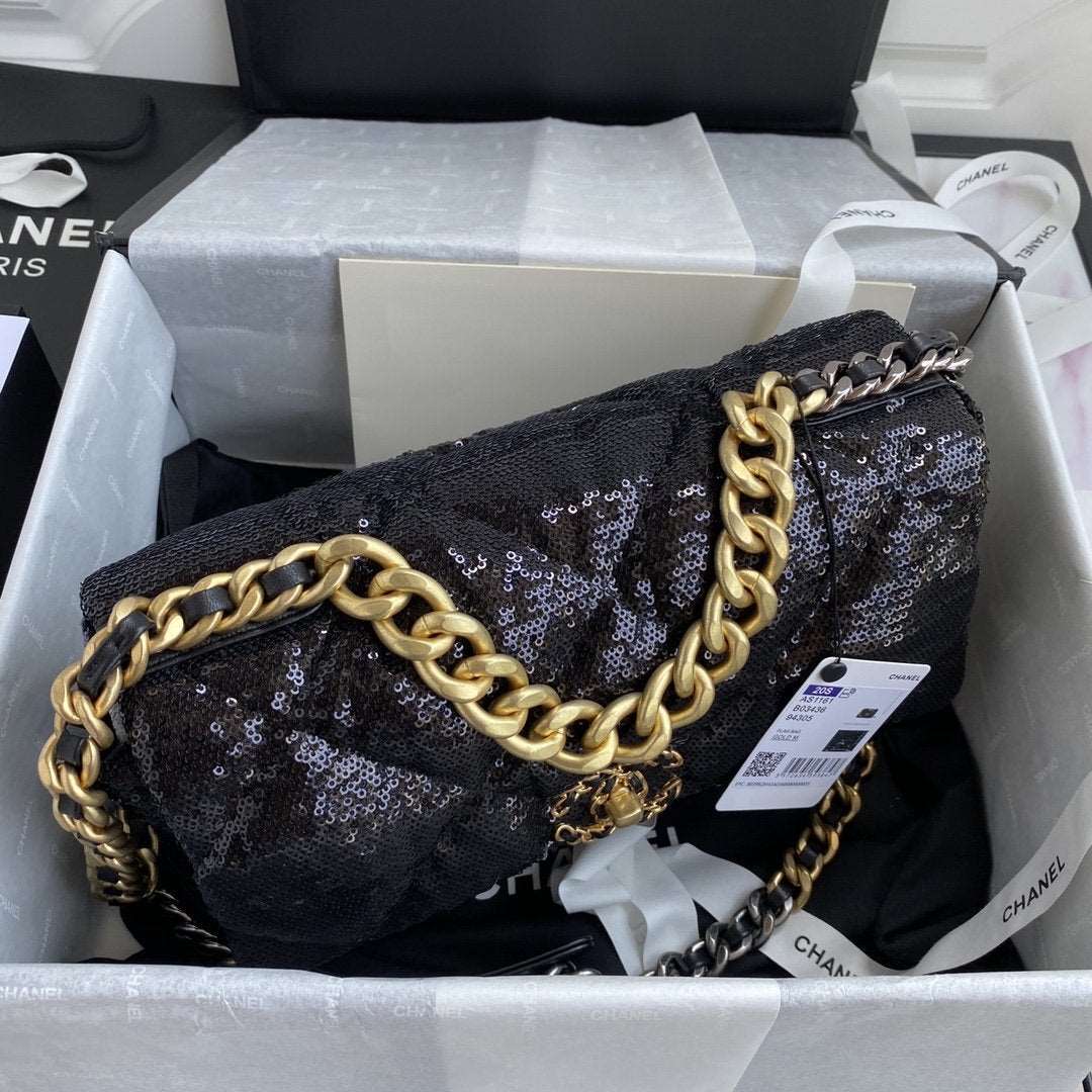 chanel-19-sequin-flap-bag-black Crossbody