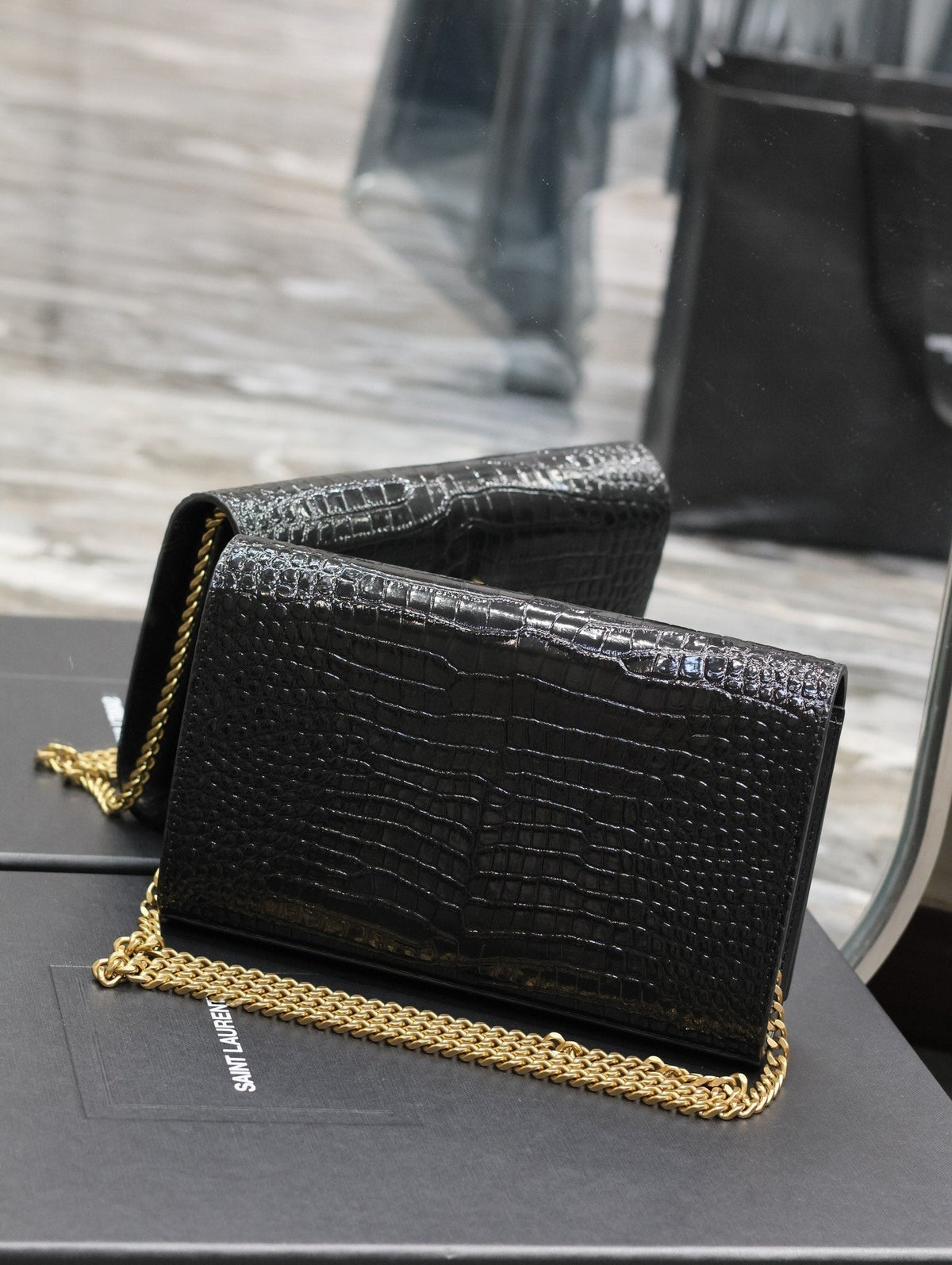 ysl-kate-croc-embossed-black-gold-hardware-23x14x3cm Crossbody