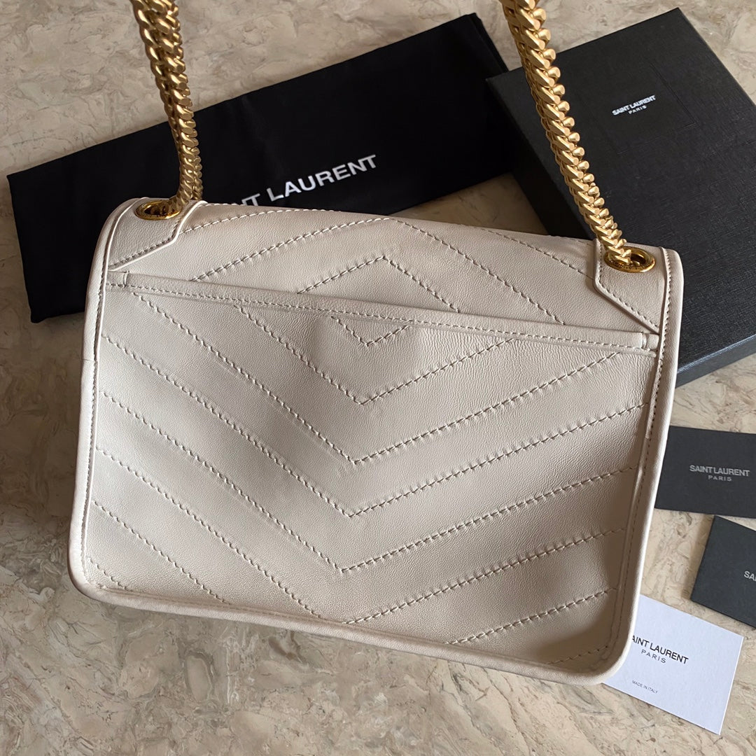 ysl-niki-medium-chain-bag-in-lambskin-blanc-vintage-28-x-20-x-8-5-cm Shoulder