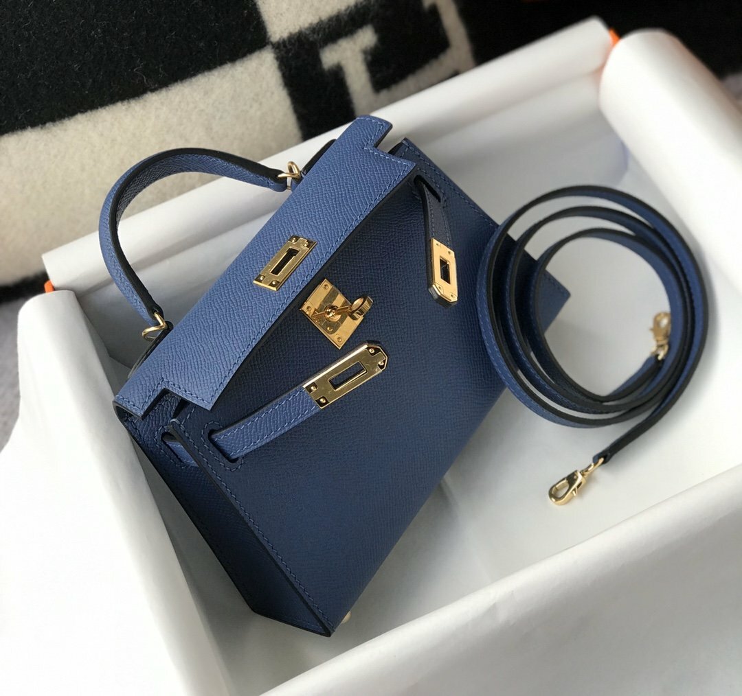 hermes-handle-bag-19cm-blue Handle