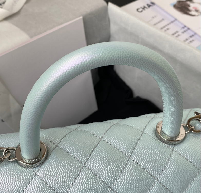 chanel-coco-handle-bag-92990-23cm Handle