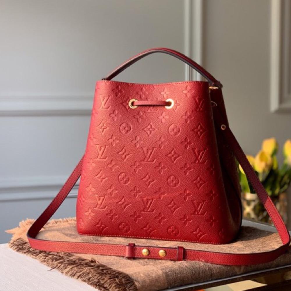 louis-vuitton-neonoe-bb-4 Crossbody