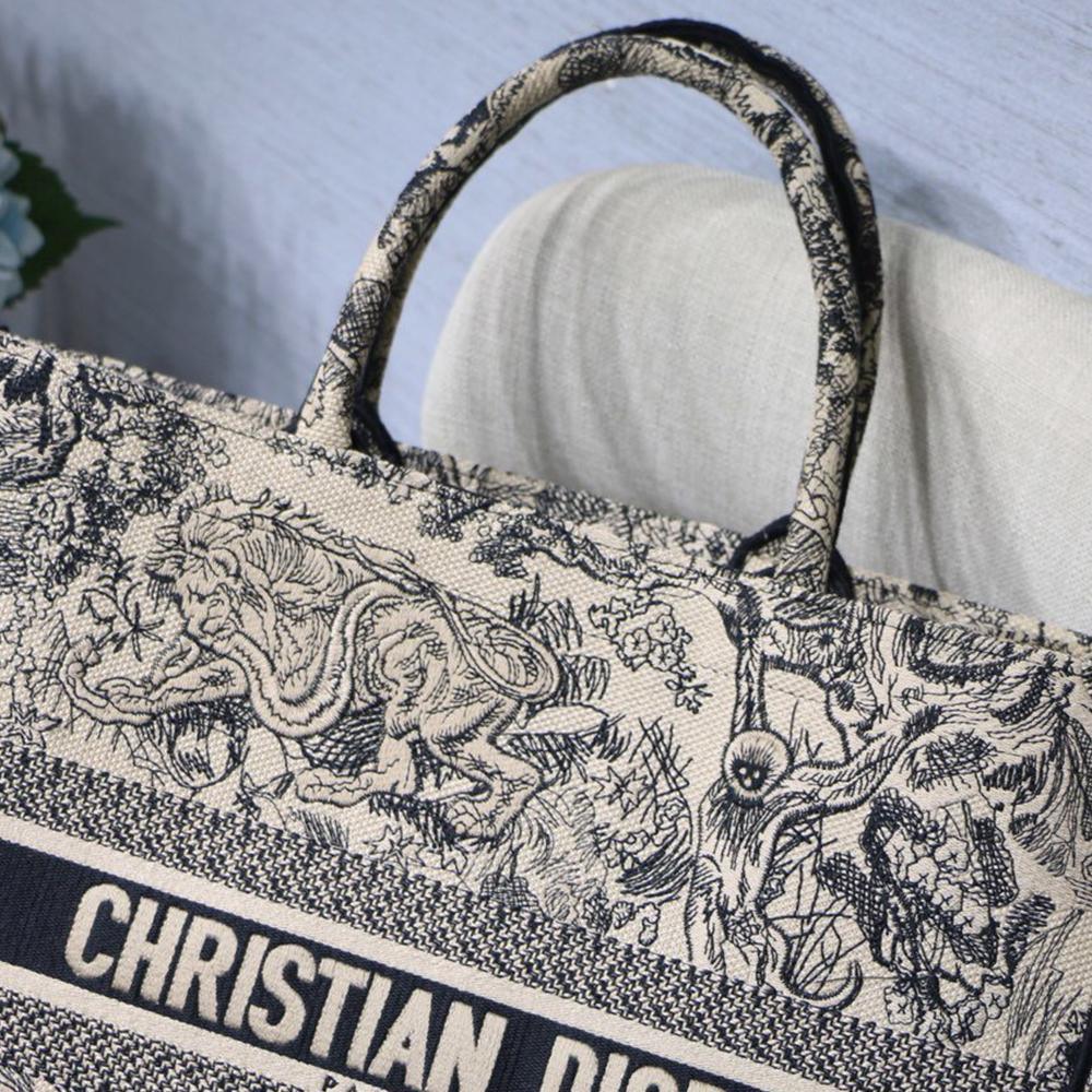 dior-book-tote-6 Tote