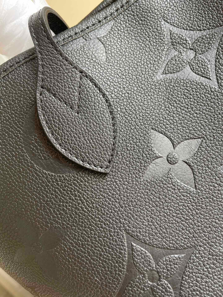 louis-vuitton-neverfull-mm-tote-bag Tote