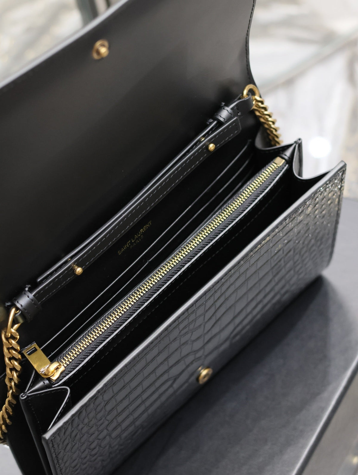 ysl-kate-croc-embossed-black-gold-hardware-23x14x3cm Crossbody