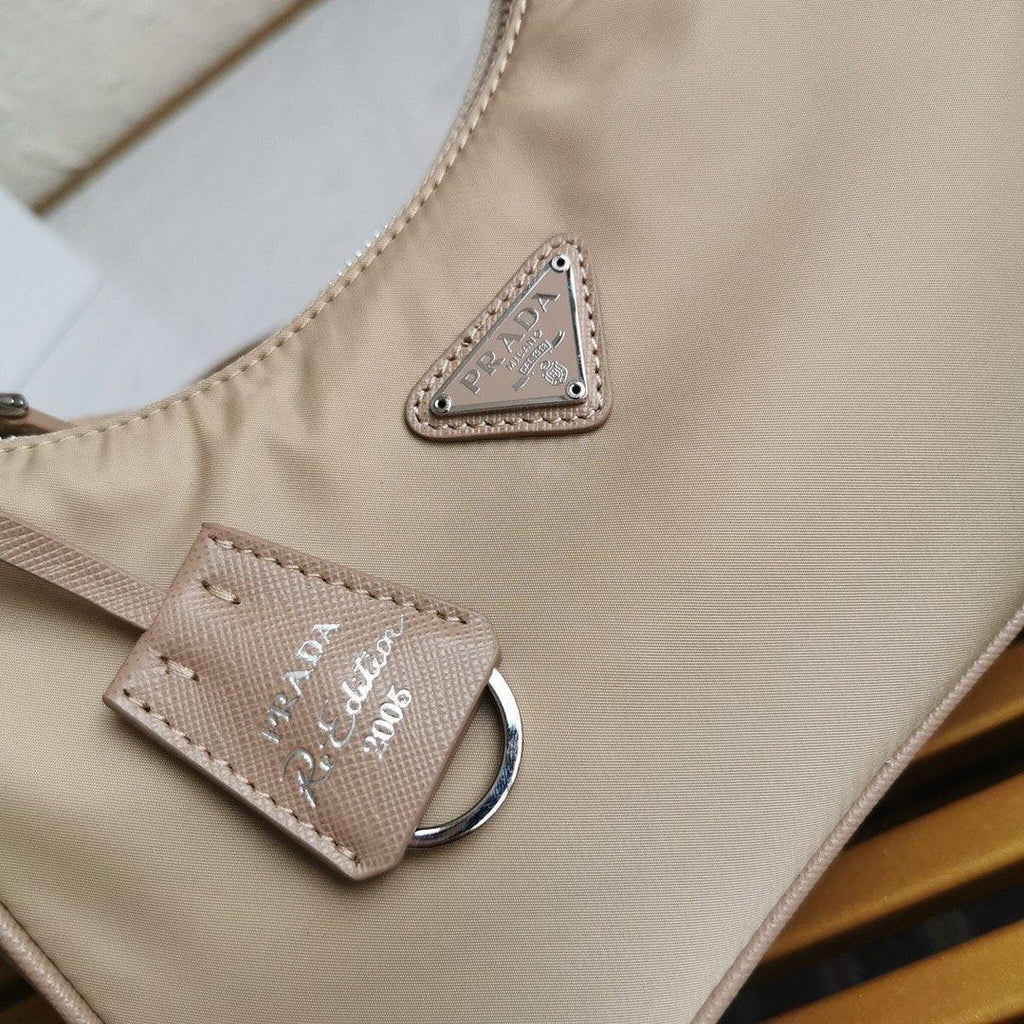 prada-re-edition-2005-nylon-bag-10 Crossbody