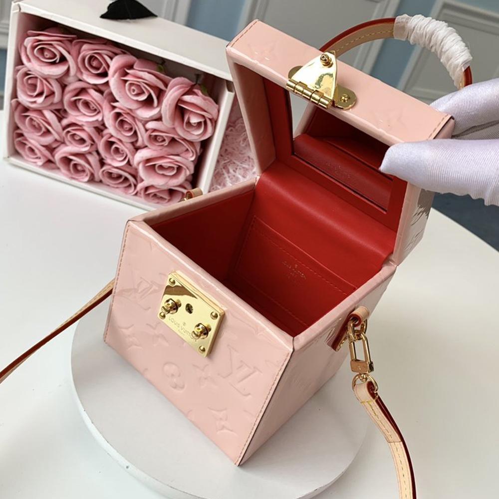 louis-vuitton-bleeker-box-bag-4 Crossbody