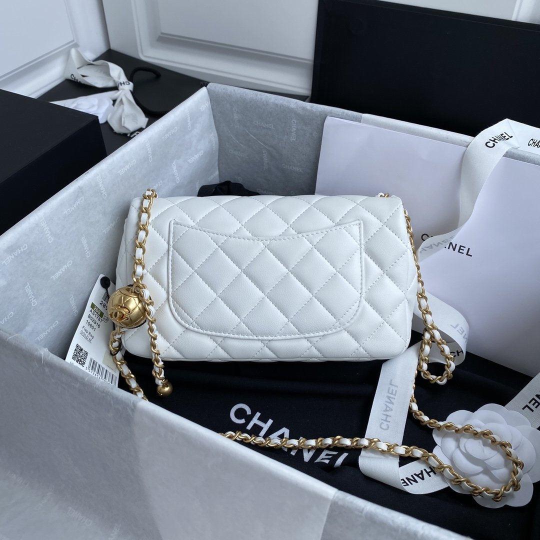mini-flap-bag-6 Crossbody