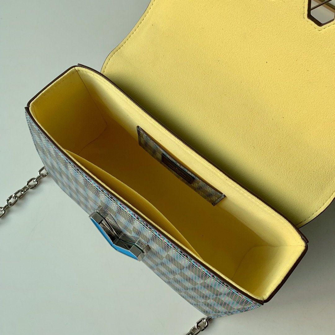copy-louis-vuitton-twist-mm-1 Crossbody