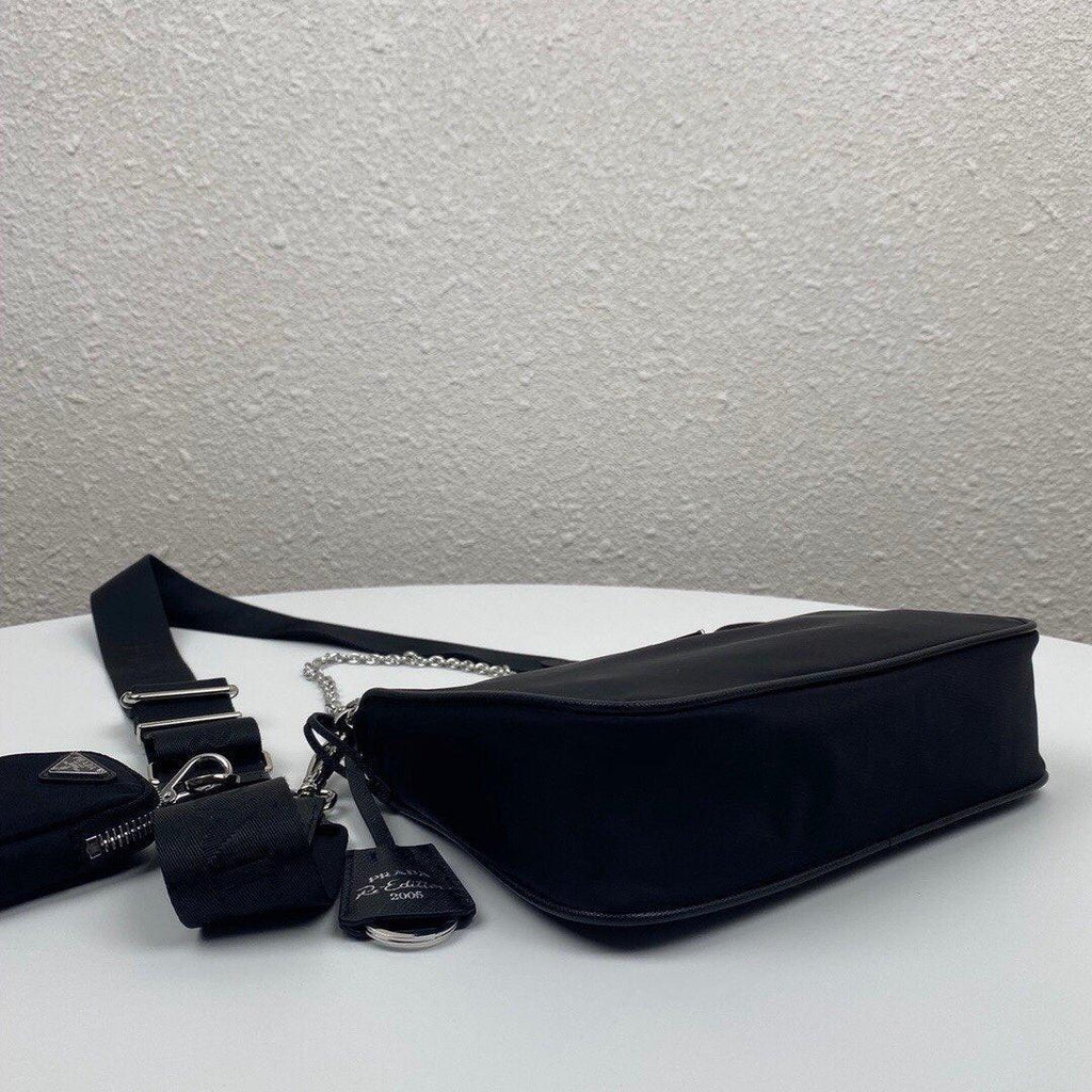 prada-re-edition-2005-nylon-bag-7 Crossbody