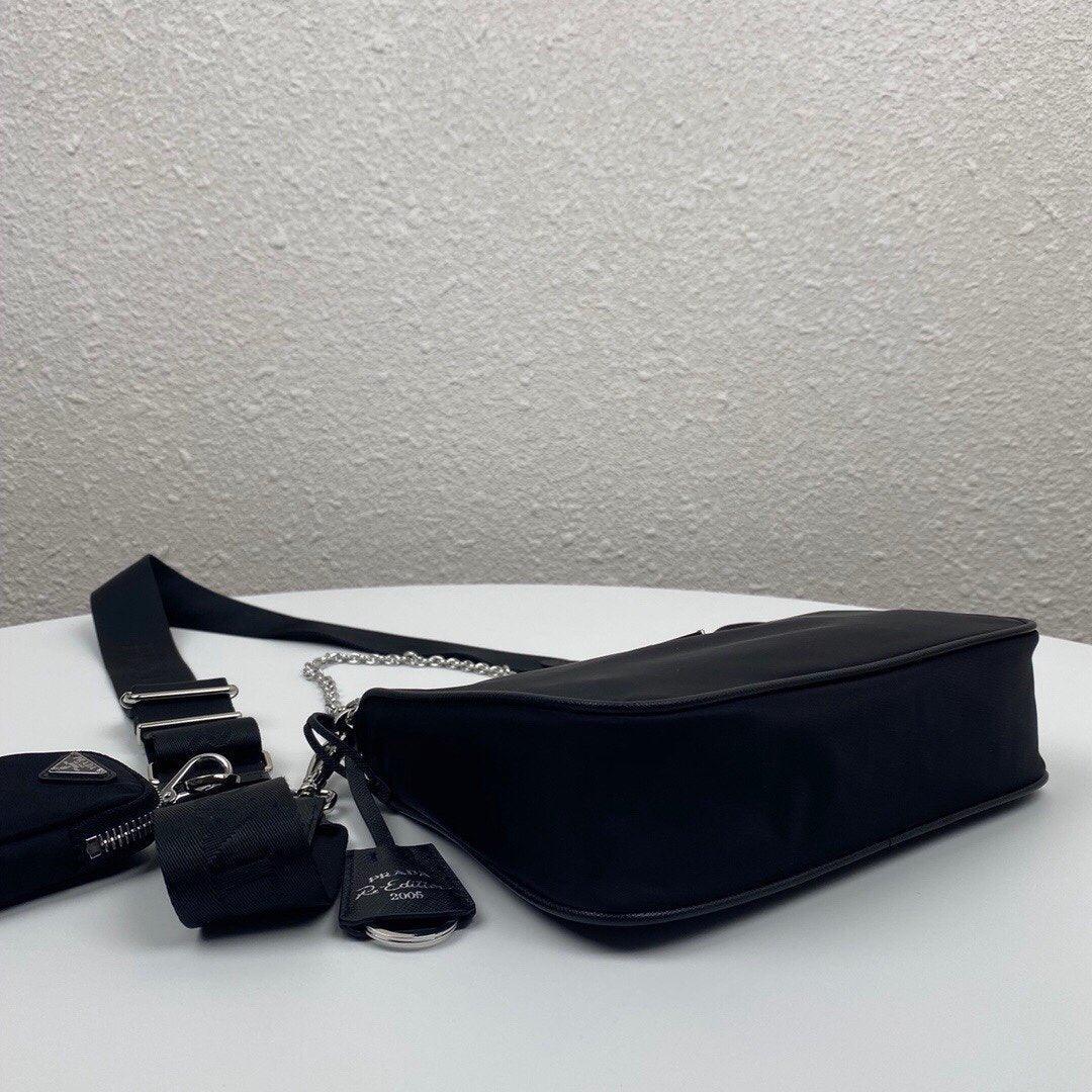 prada-re-edition-2005-nylon-bag-7 Crossbody