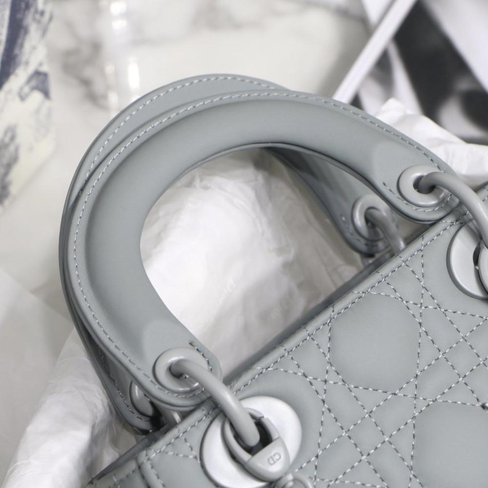 lady-dior-my-abcdior-bag-5 Handle