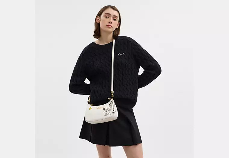 peanuts-teri-snoopy-shoulder-bag Shoulder