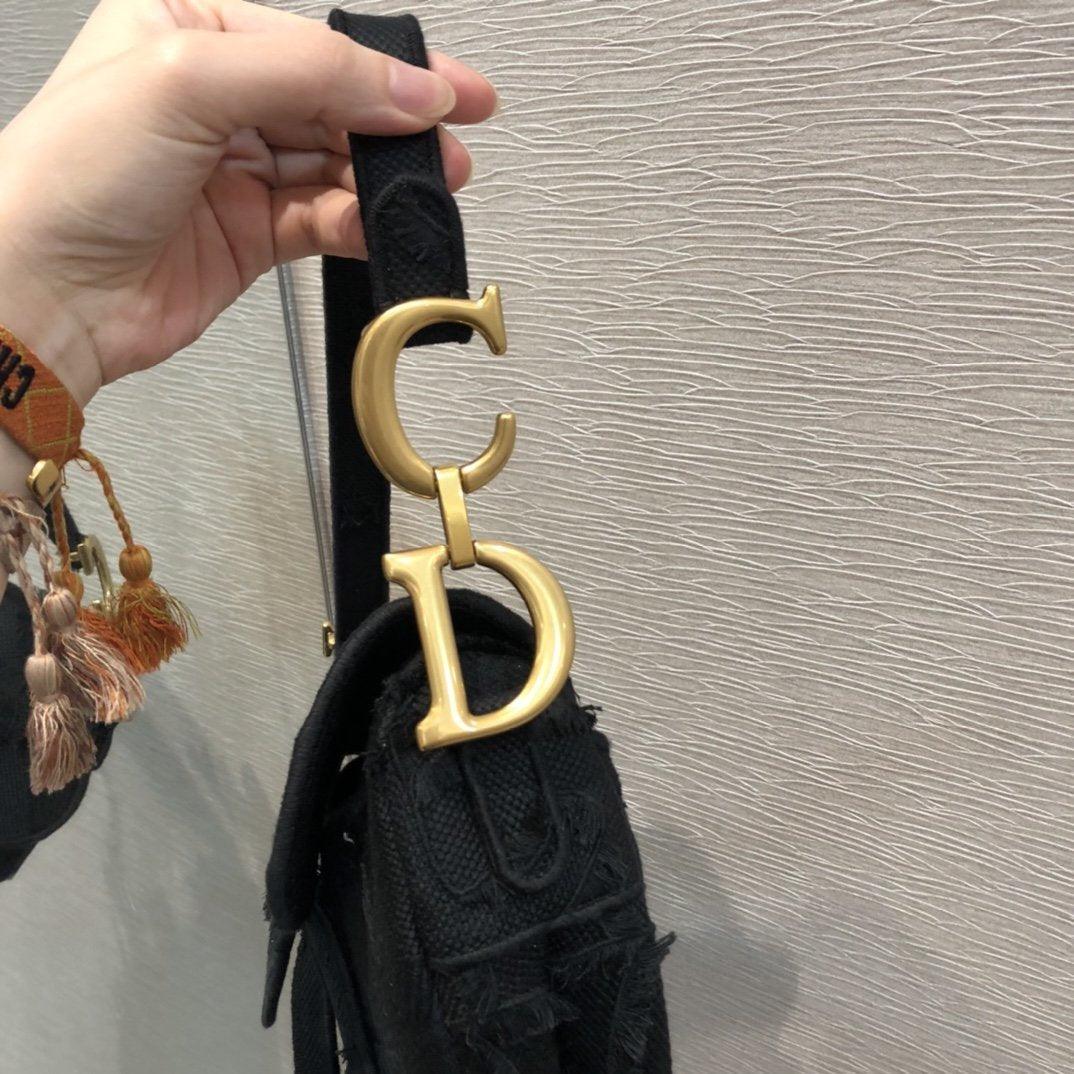 saddle-bag Handle