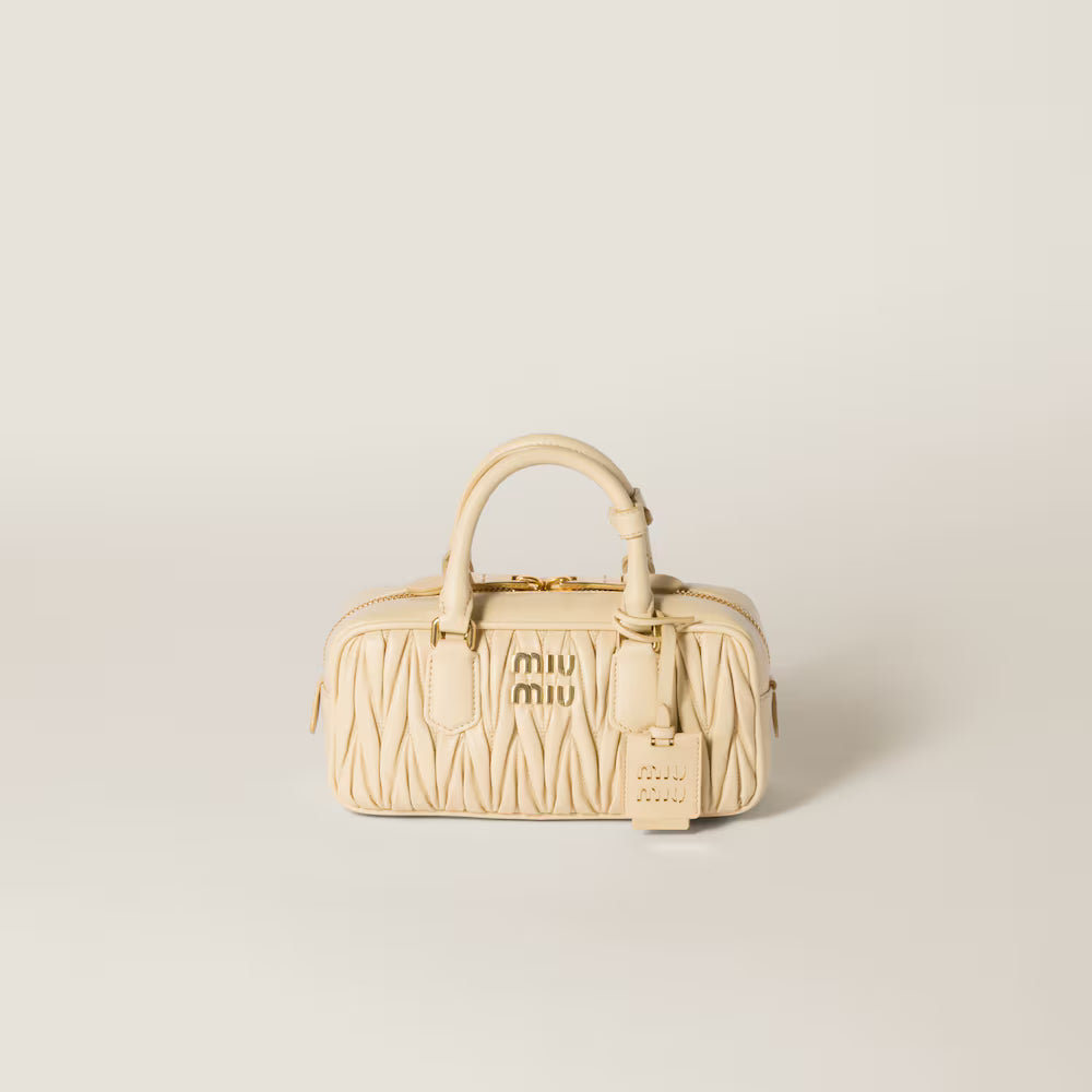 arcadie-matelasse-nappa-leather-bag Handle