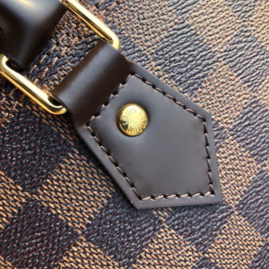 louis-vuitton-alma-bb-damier-ebene Crossbody