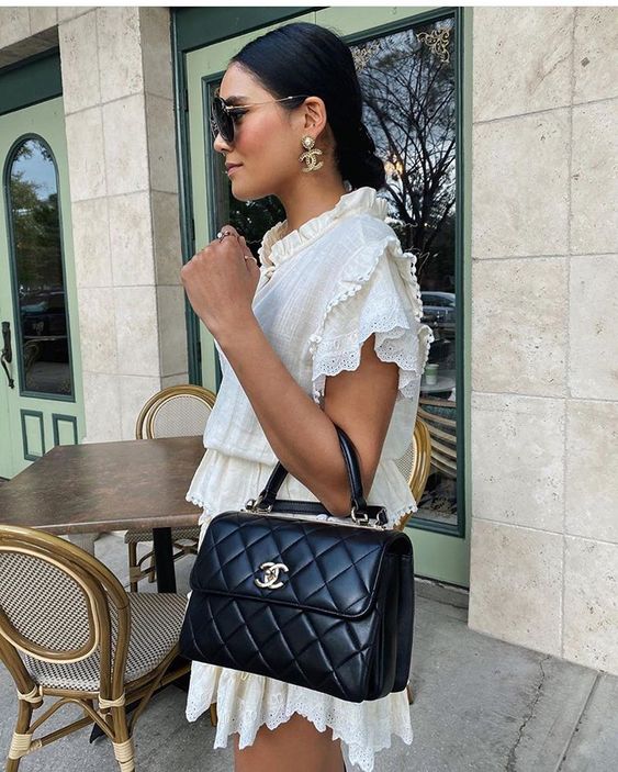chanel-trendy-cc-flap-bags-black Shoulder