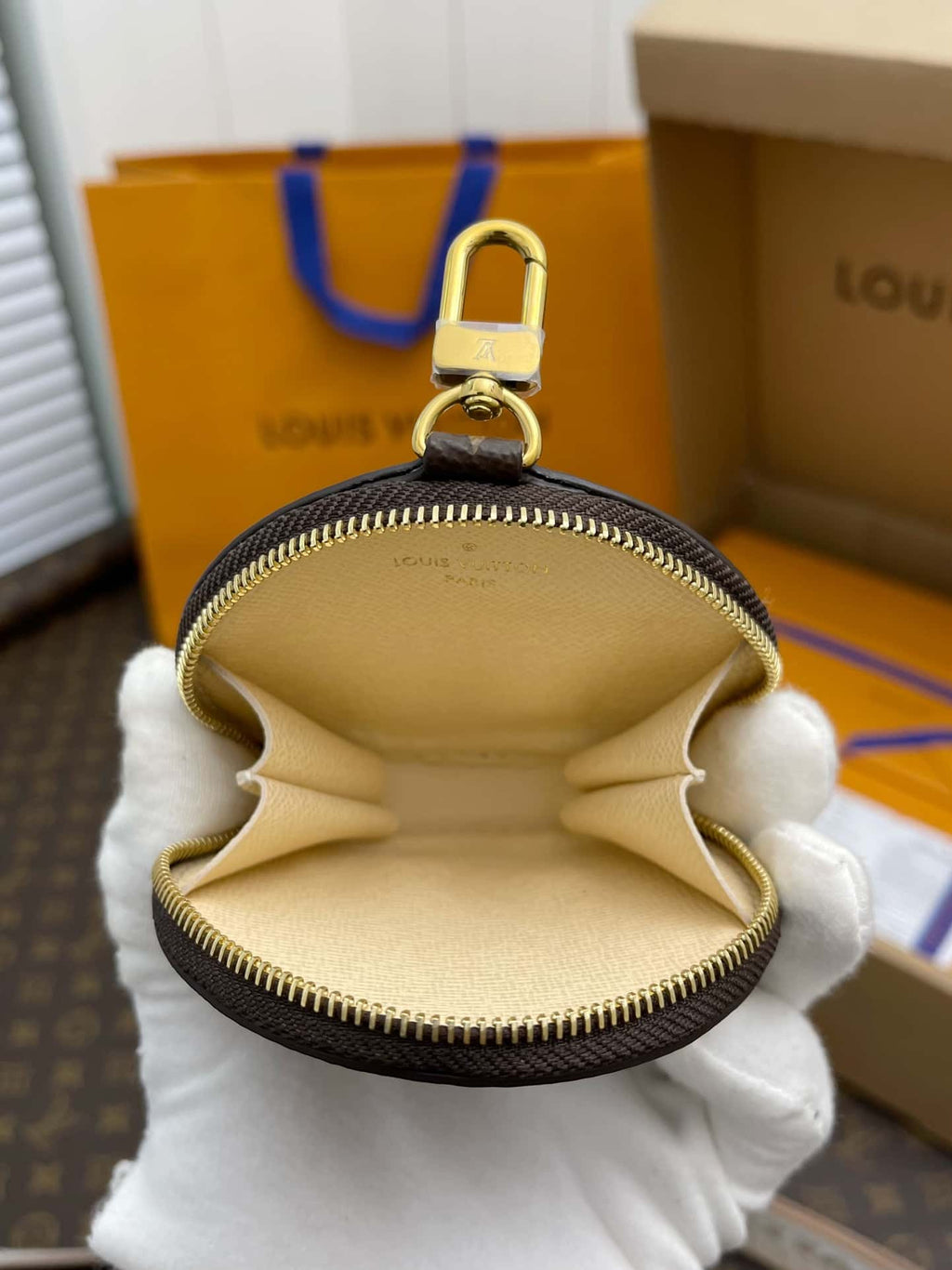 louis-vuitton-lv-neverfull-bag Tote