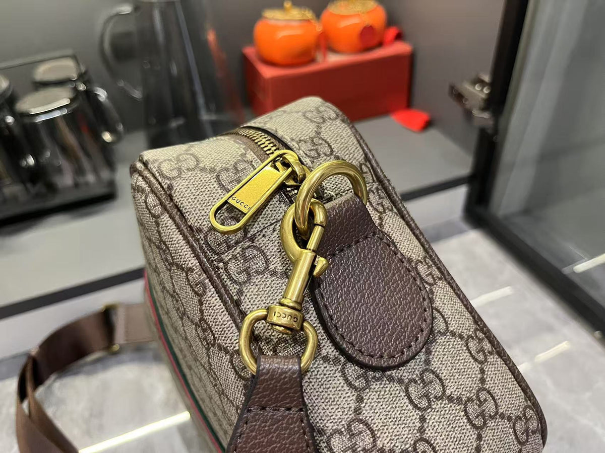 gucci-ophidia-medium-crossbody-bag Shoulder
