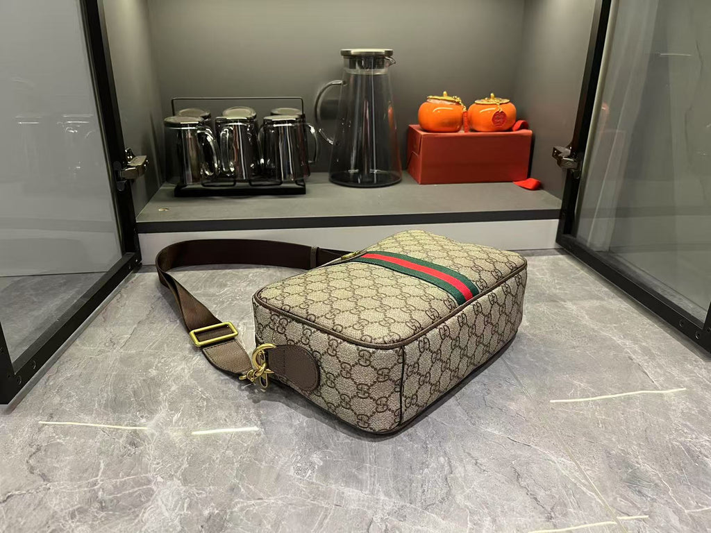 gucci-ophidia-medium-crossbody-bag Shoulder