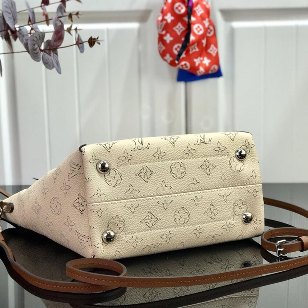 hina-pm-1 Tote