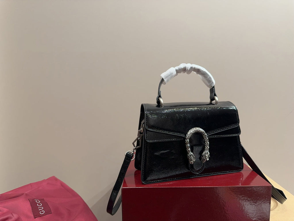 gucci-glossy-black-handbag-crossbody-24x17cm Crossbody