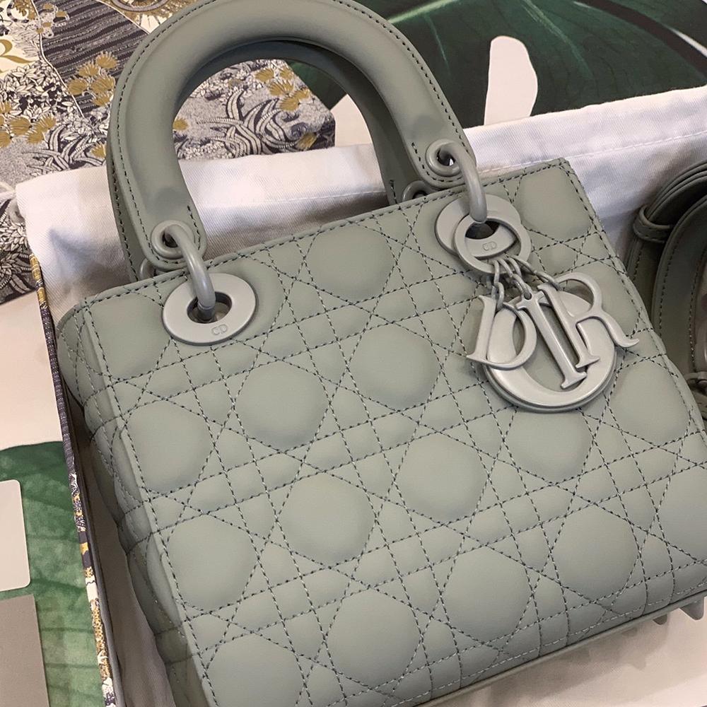 lady-dior-my-abcdior-bag-4 Handle