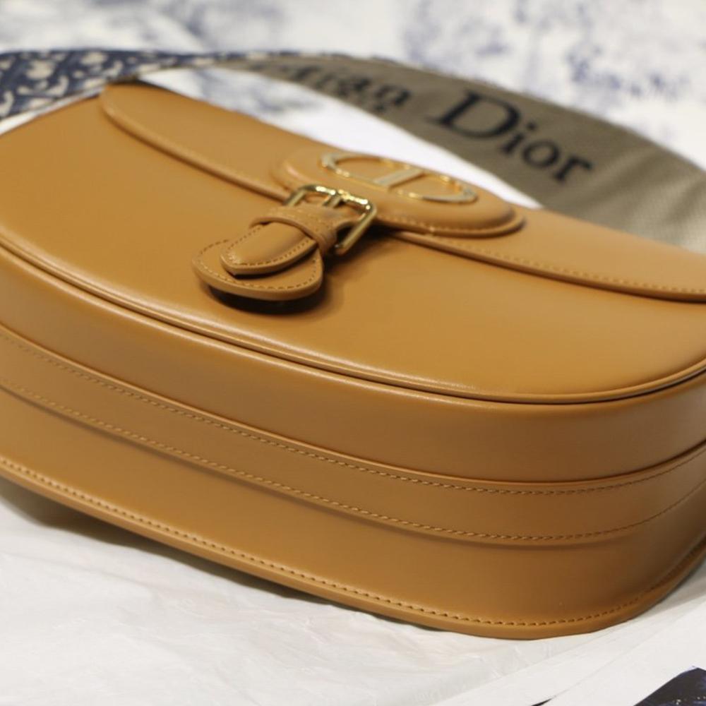 medium-dior-bobby-bag-3 Shoulder