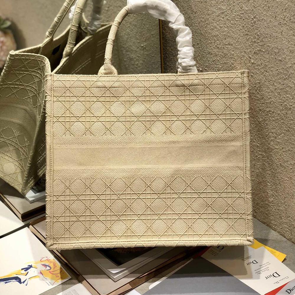 dior-book-tote-17 Tote