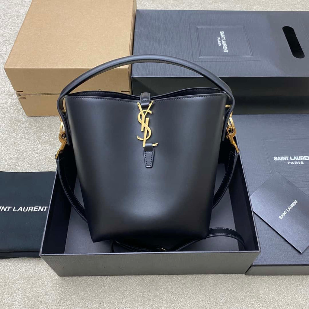 louis-vuitton-new-wave-multi-pochette-handbag Shoulder