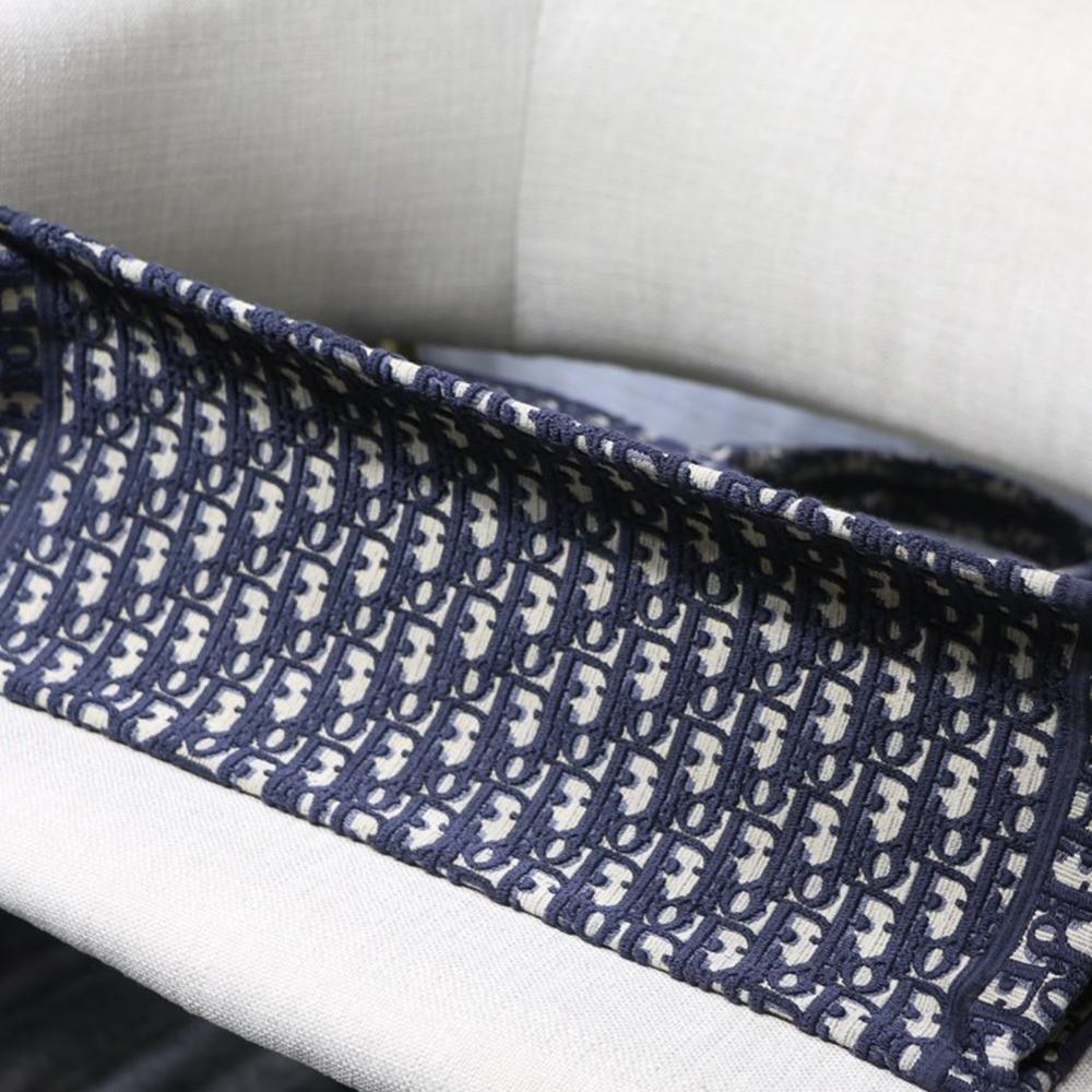 dior-book-tote-10 Tote