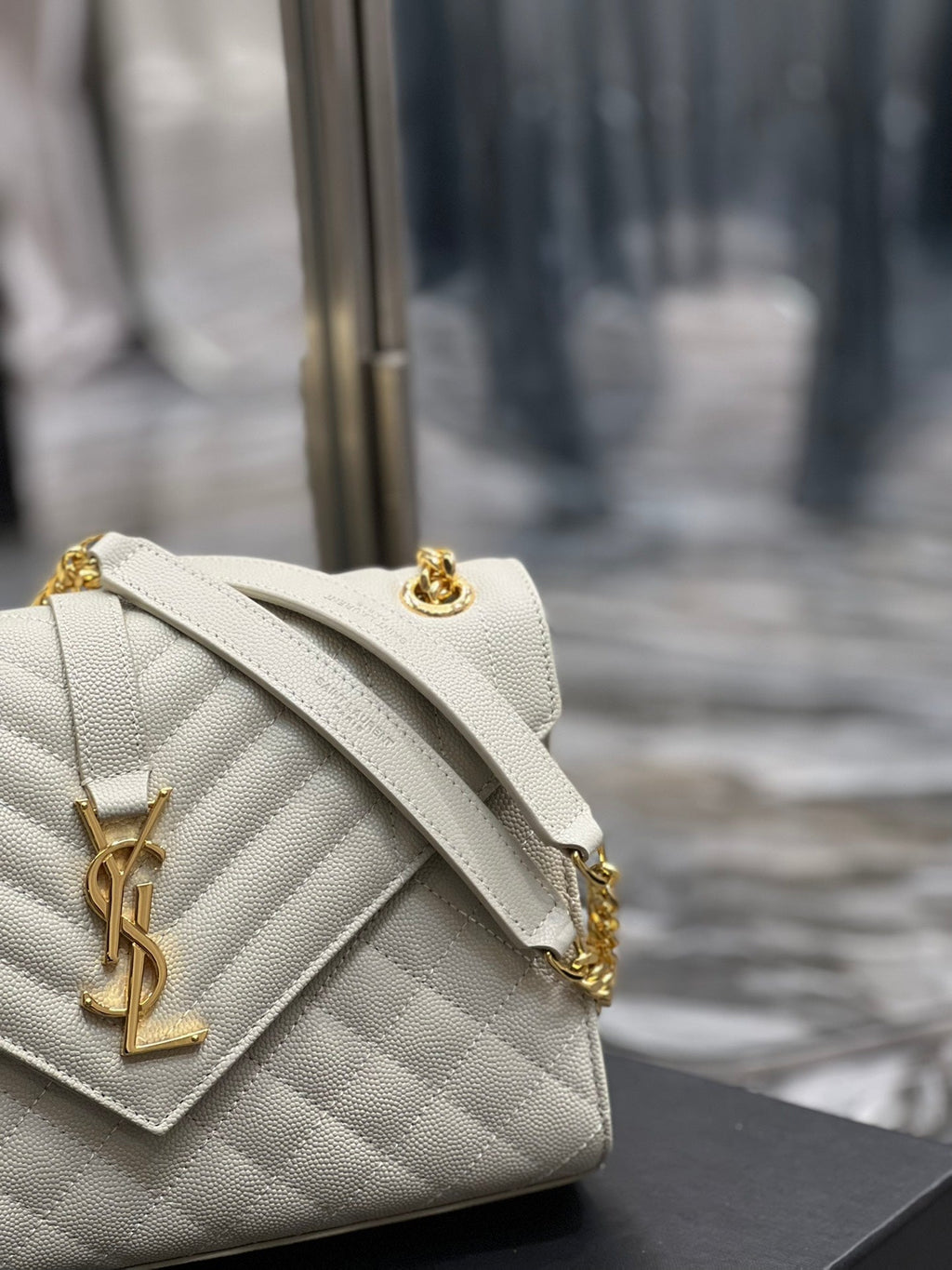ysl-envelope-bag-medium-white-487206 Crossbody