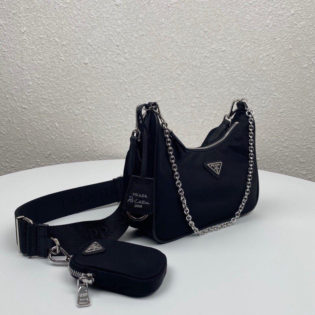 prada-re-edition-2005-nylon-bag-7 Crossbody
