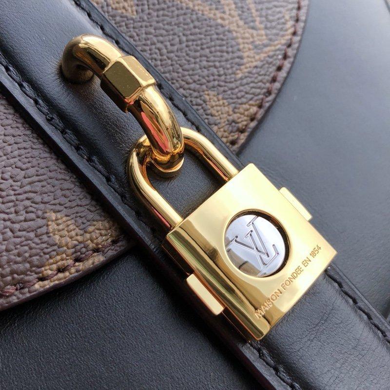 louis-vuitton-bag-6 Crossbody