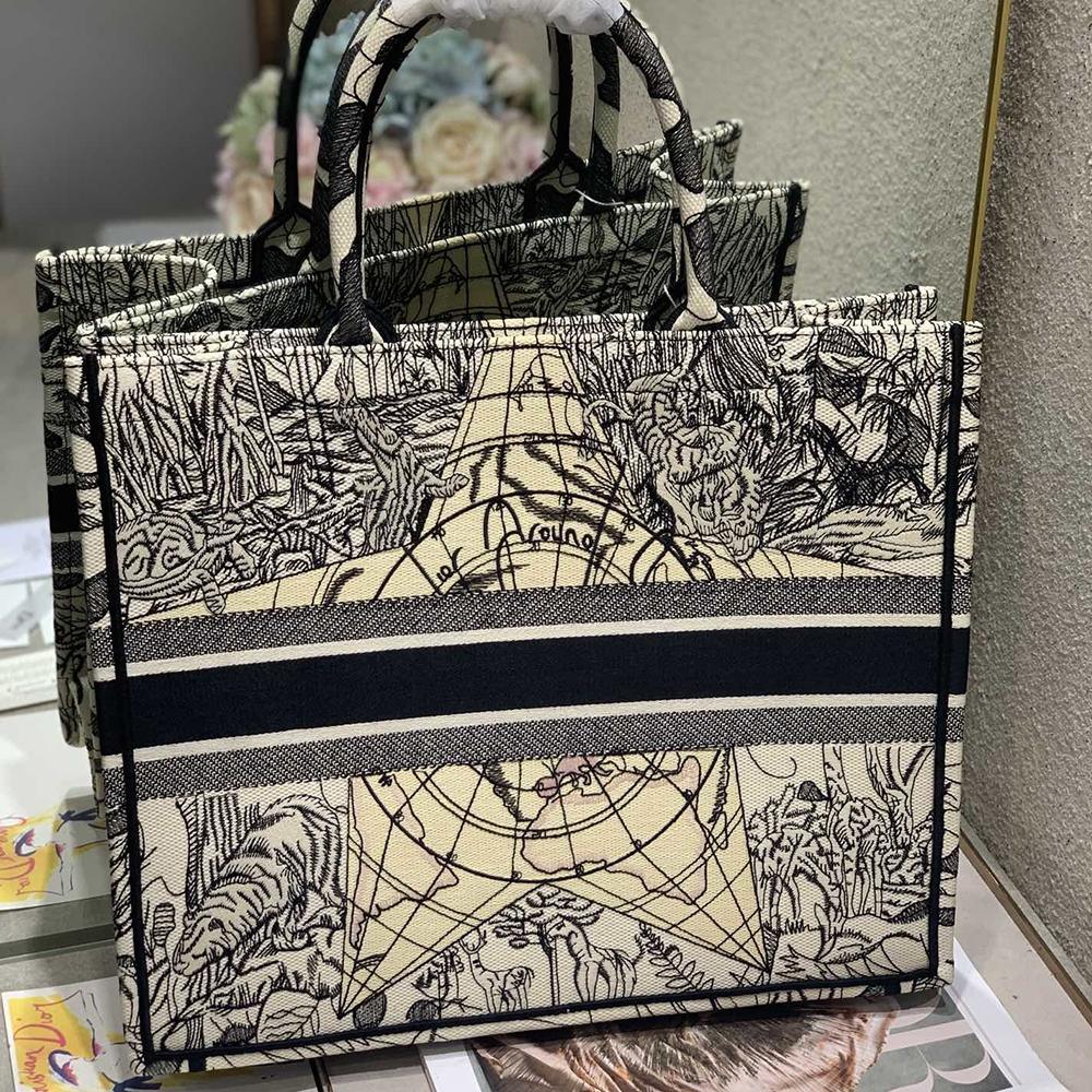 dior-book-tote-2 Tote