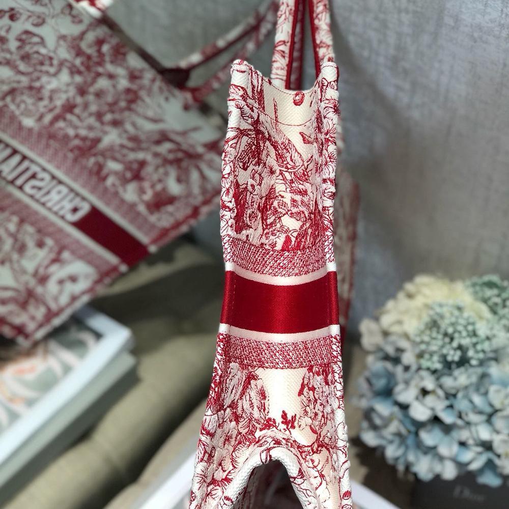 dior-book-tote-19 Tote