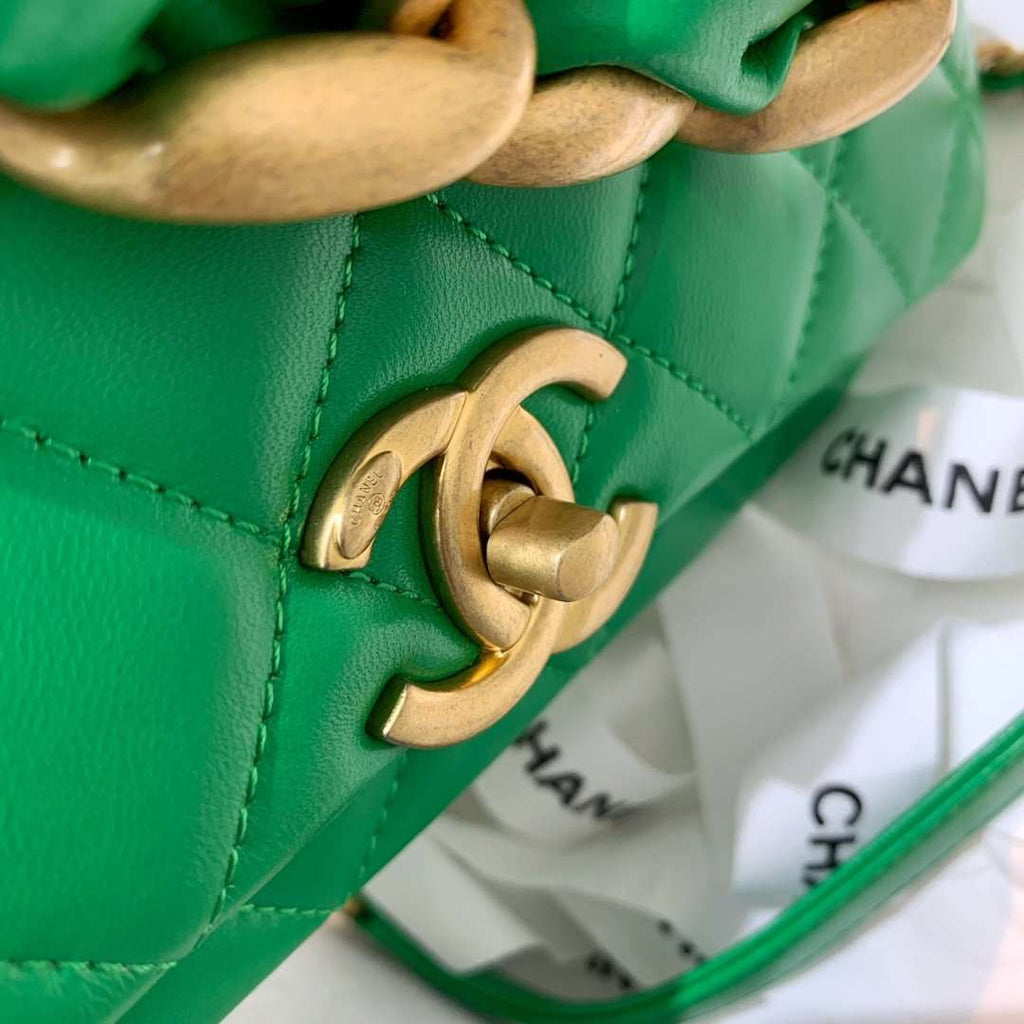 copy-chanel-flap-bag-with-handle Handle
